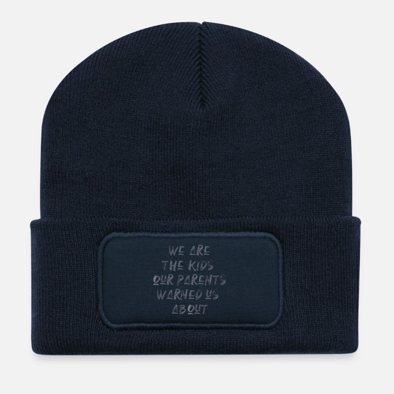 lustiger Spruch Eltern Festival Party feiern - Recycelte Patch Beanie - French Navy