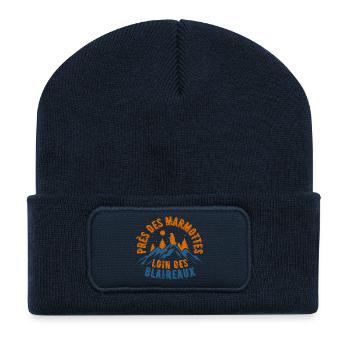 Rester en montagnes avec les marmottes - Beanie recyclé à patch - bleu marine - Devant