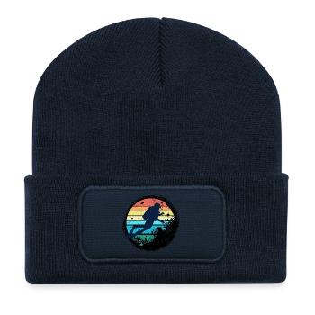 Silhouette de plongeur sous-marin avec coucher de soleil arc-en-ciel - Beanie recyclé à patch - bleu marine - Devant
