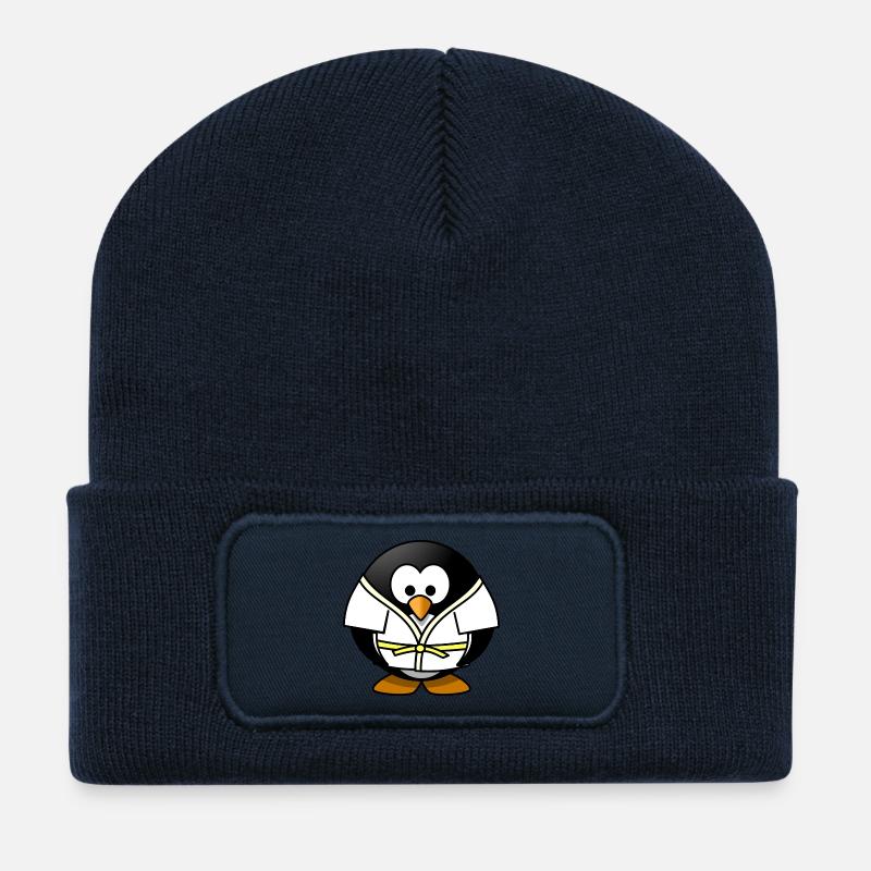 kleiner Pinguin beim Judo - Recycelte Patch Beanie - French Navy