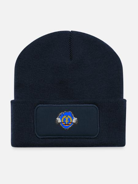 DDR Brust / Geschenk Ostdeutschland Osten Berlin - Recycelte Patch Beanie - French Navy
