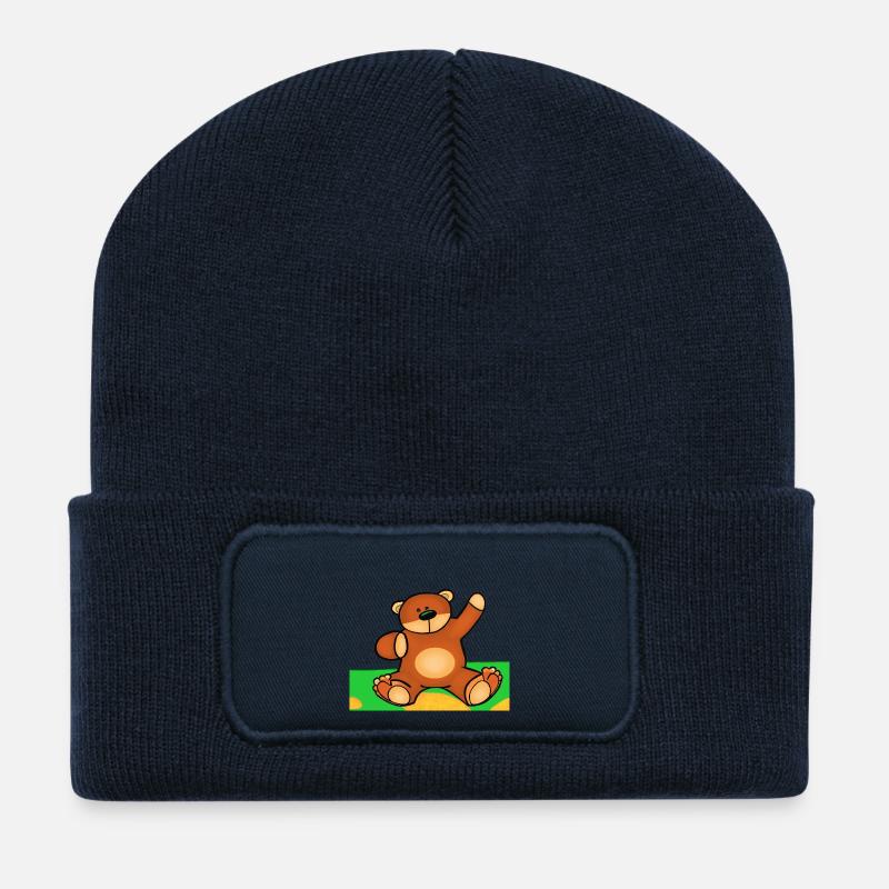 Niedlicher kleiner Teddybär, der im Gras sitzt - Recycelte Patch Beanie - French Navy
