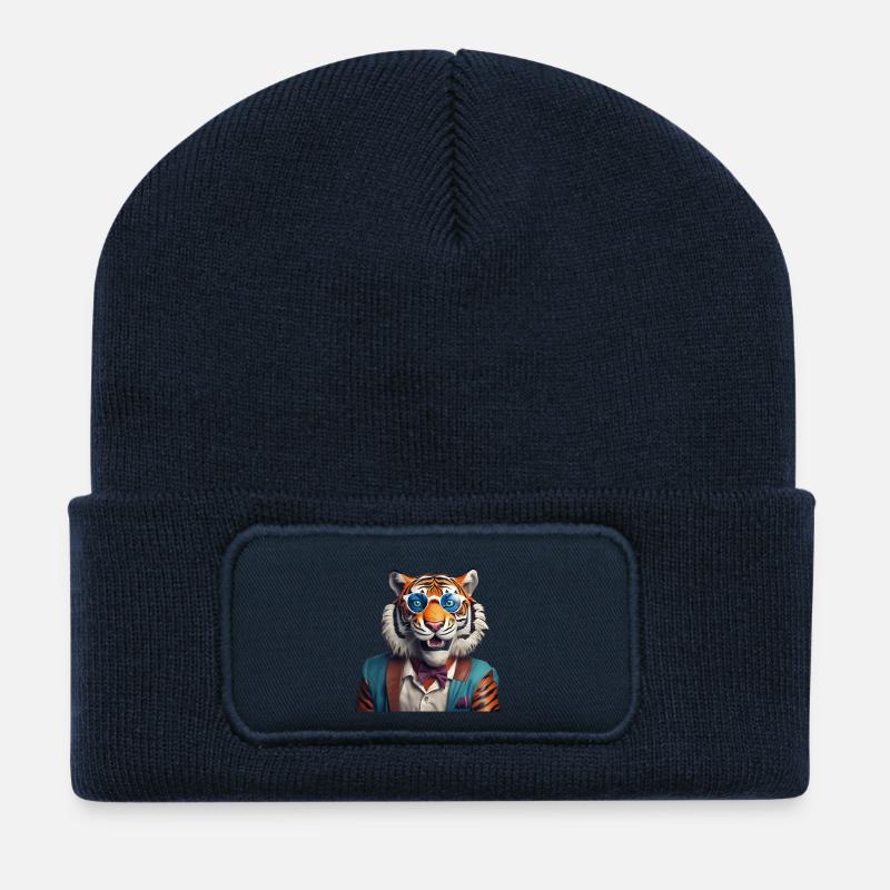 Anspruchsvoller Tiger mit blauer Sonnenbrille - Recycelte Patch Beanie - French Navy