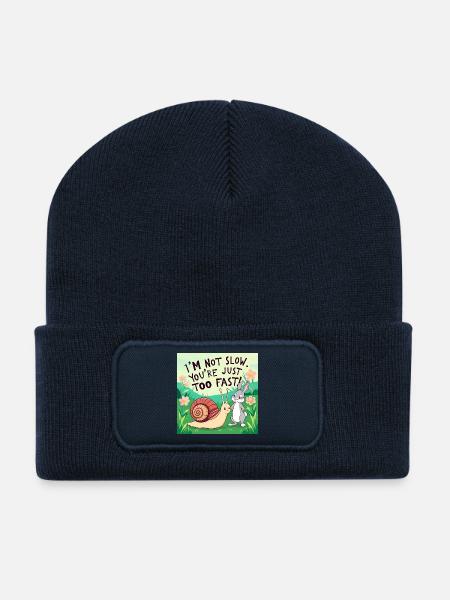 Ein Hase und eine Schnecke "Slow and Fast" - Recycelte Patch Beanie - French Navy