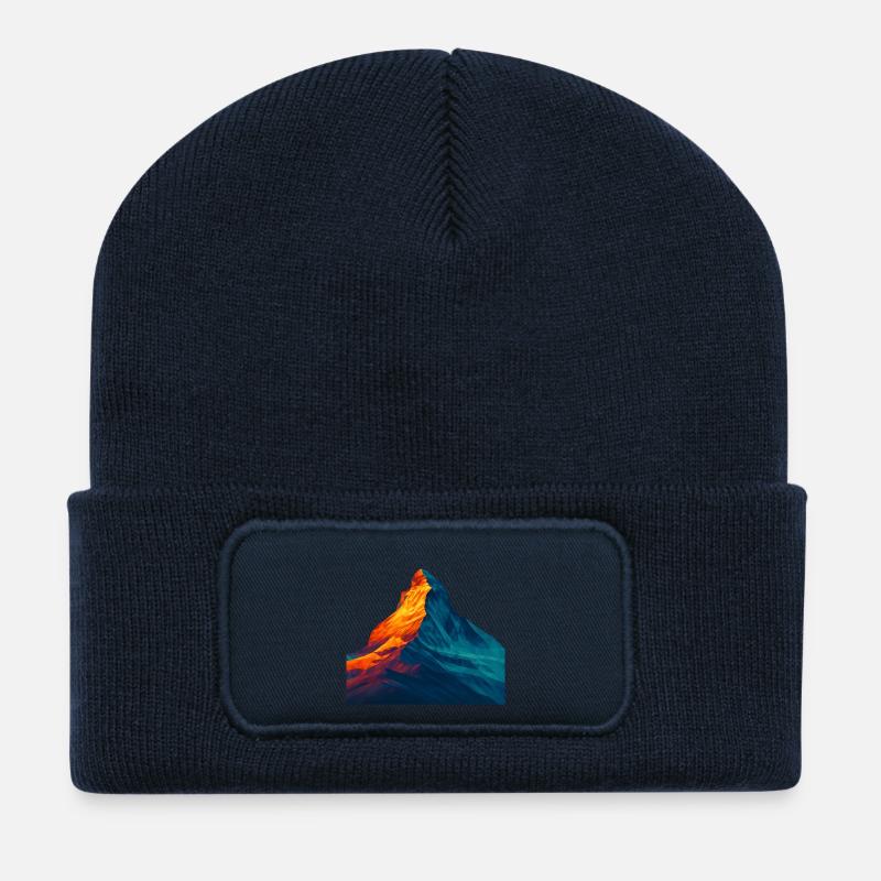 WPAP Stil - Matterhorn, Berg Schweiz - Recycelte Patch Beanie - French Navy