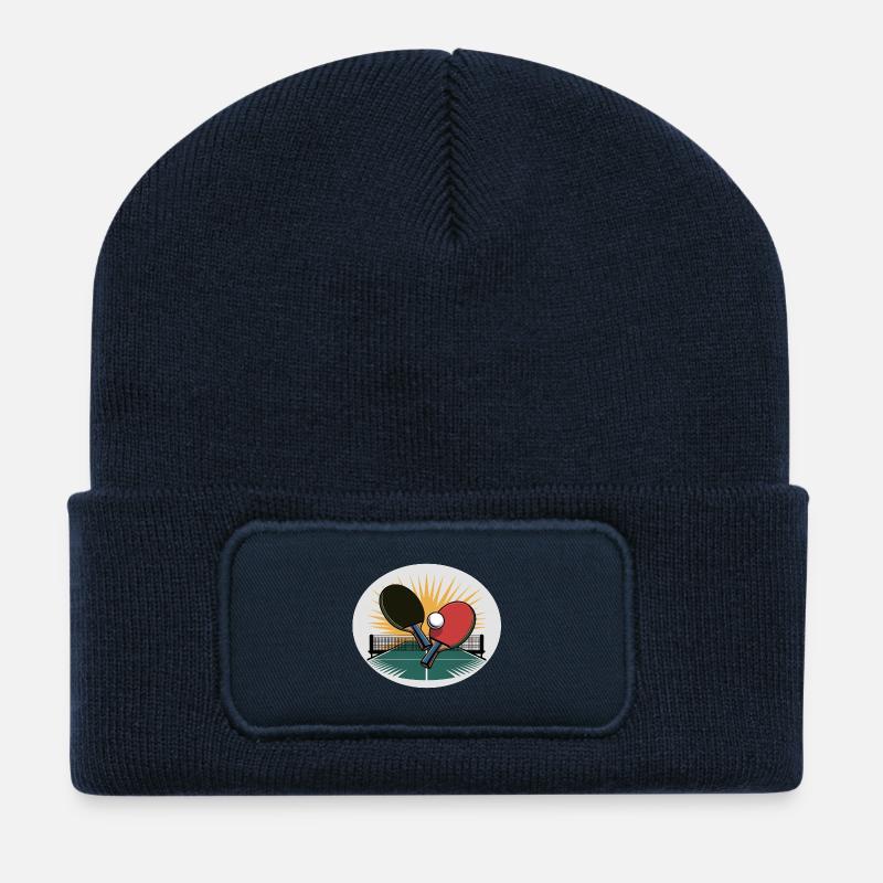 Tischtennis Schläger mit Netz im Sonnenaufgang - Recycelte Patch Beanie - French Navy