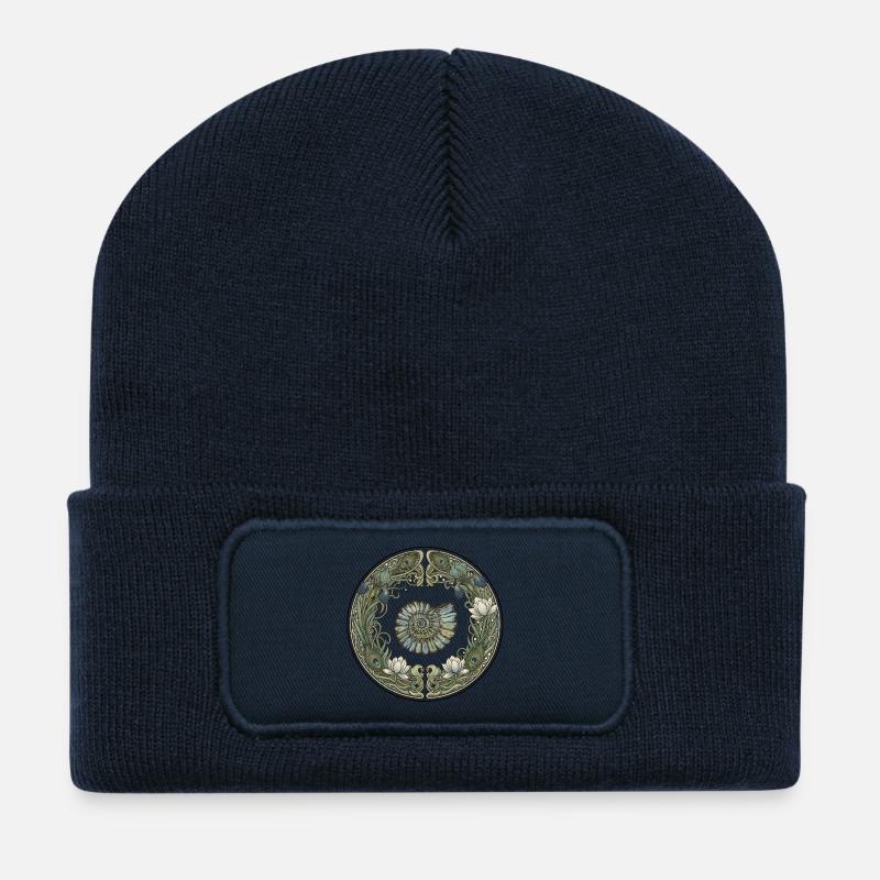 Ammonit Kreisrahmen mit Seegras - Recycelte Patch Beanie - French Navy
