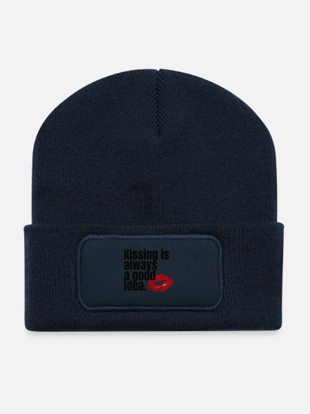Embrasser est toujours une bonne idée - Beanie recyclé à patch - bleu marine