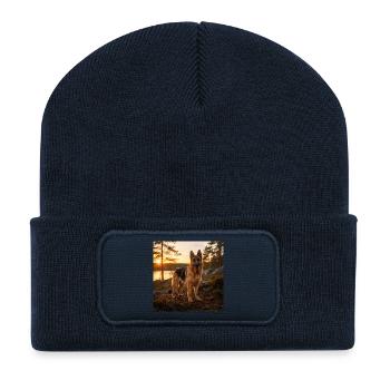 Deutscher Schäferhund bei Sonnenuntergang - Recycelte Patch Beanie - French Navy - Vorne
