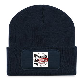 „Innerlich Gekündigt“ – das perfekte T-Shirt  - Recycelte Patch Beanie - French Navy - Vorne