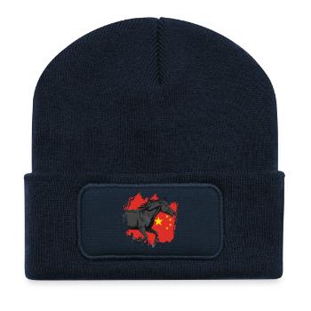 Un cheval Abaga noir devant le drapeau de la chine - Beanie recyclé à patch - bleu marine - Devant