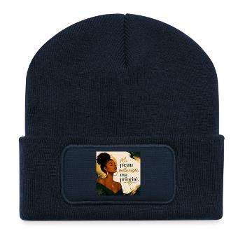 Ma peau mélanisée, ma priorité - Beanie recyclé à patch - bleu marine - Devant