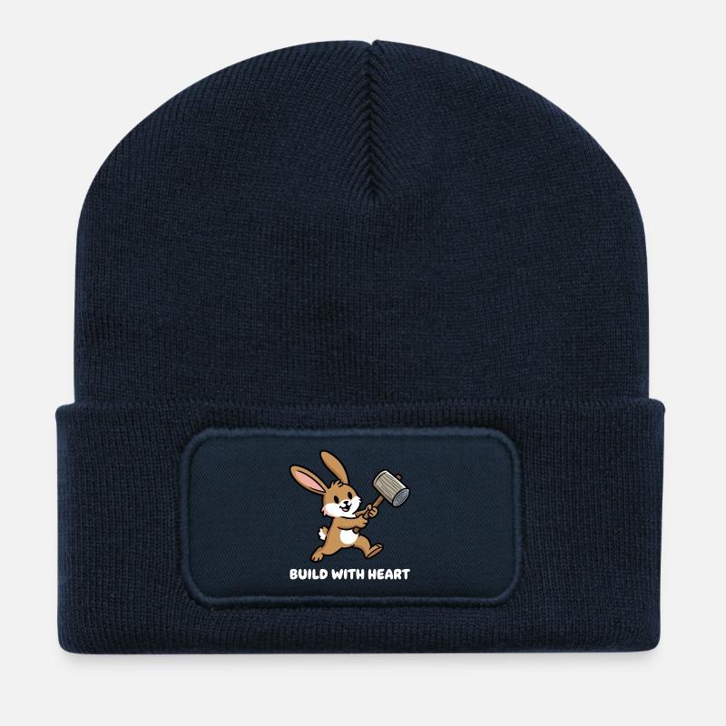 Hase mit Hammer: Bauen mit Herz - Recycelte Patch Beanie - French Navy