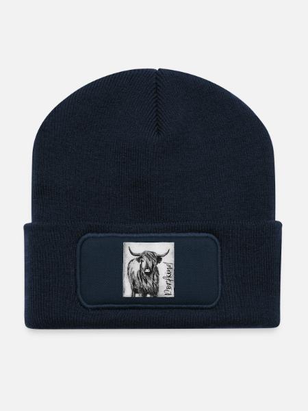 Dorfkind mit Rind - handgeschnitzte Druckvorlage - Recycelte Patch Beanie - French Navy
