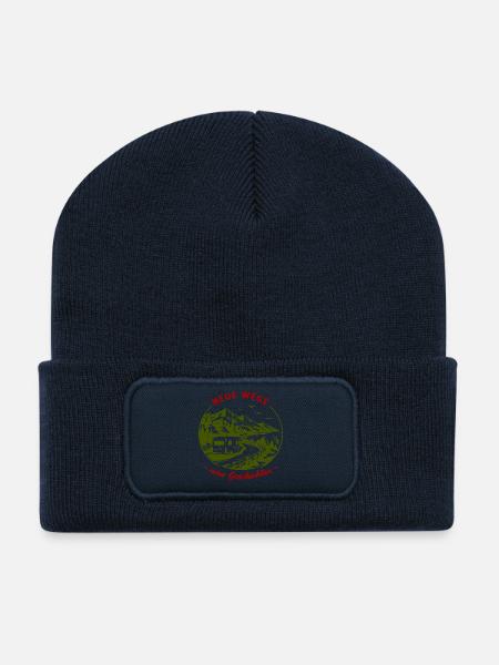 Neue Wege – Camperabenteuer am Berg - Recycelte Patch Beanie - French Navy