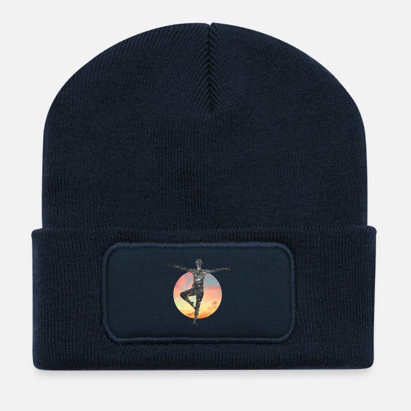 Galaktische Silhouette im Sonnenkreis - Recycelte Patch Beanie - French Navy