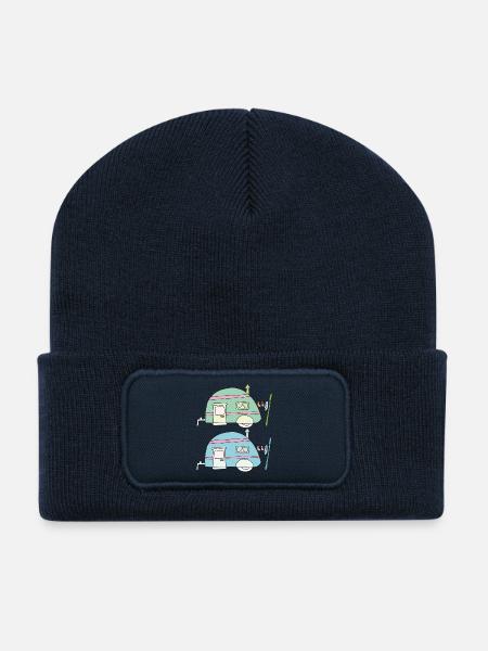 Pastellwohnwagen Cartoon-Duo - Recycelte Patch Beanie - French Navy