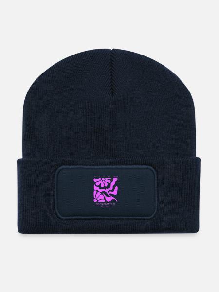 Frieden im Herzen der Wanderlust - Recycelte Patch Beanie - French Navy