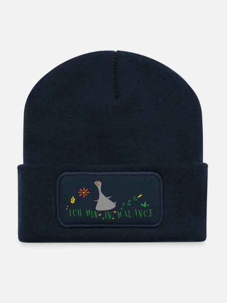 Ich bin in Balance, sagt die kleine Gans - Recycelte Patch Beanie - French Navy