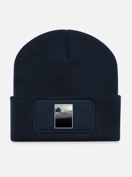 ALLEIN STEHEND. - Recycelte Patch Beanie - French Navy