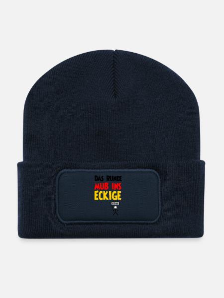 Das Runde muss ins Eckige, Fußball, Deutschland - Recycelte Patch Beanie - French Navy