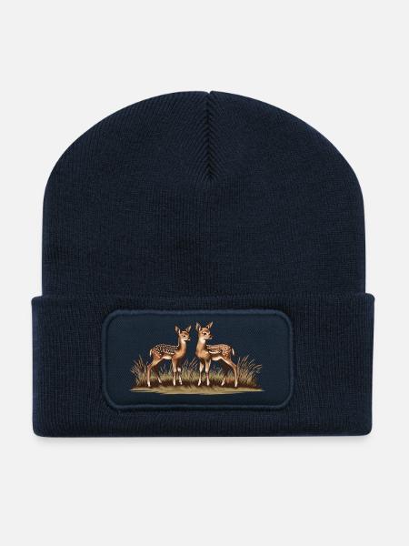 Rehe auf Wiese - Recycelte Patch Beanie - French Navy