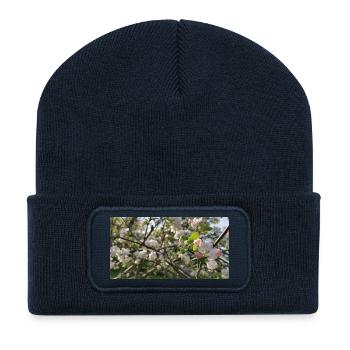 Kirschblütenzweige Frühling - Recycelte Patch Beanie - French Navy - Vorne