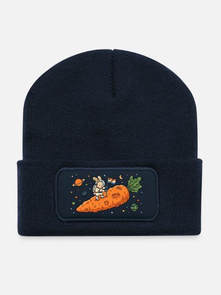 Astronaut Bunny auf riesigem Karotten-Asteroiden - Recycelte Patch Beanie - French Navy