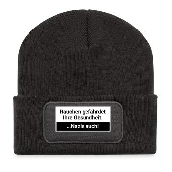 Les nazis mettent ta santé en danger. Fumer - Beanie recyclé à patch - charbon - Devant