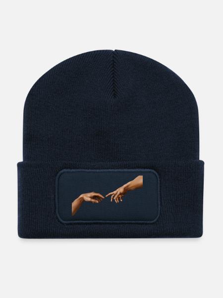 Une IA à six doigts « Création d’Adam » - Beanie recyclé à patch - bleu marine