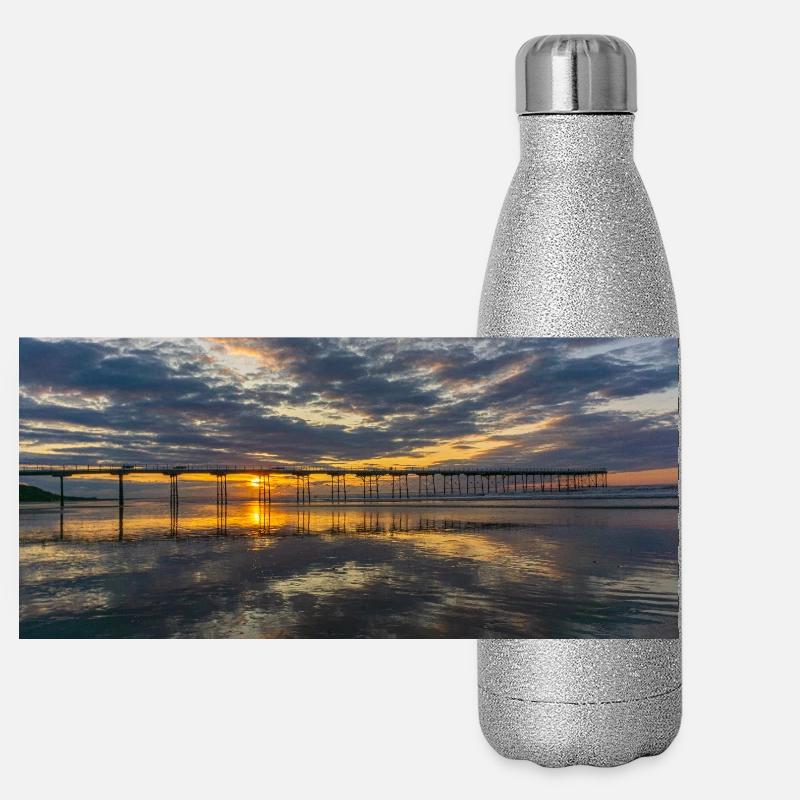 Reflets de la jetée du coucher de soleil Gourde isotherme panoramique pailletée 500 ml