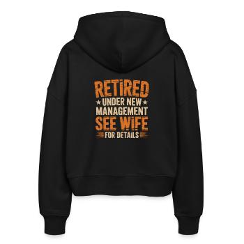 Lustiges Rentner Tshirt - Stanley/Stella Boxy Frauen Bio Zip Hoodie Ida - Schwarz - Hinten - AI Model Female 172 light (172cm)