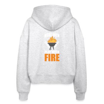 Real Men Play With Fire BBQ Grill Design - Stanley/Stella Boxy Frauen Bio Zip Hoodie Ida - Weiß meliert - Hinten - AI Model Female 172 dark (172cm)