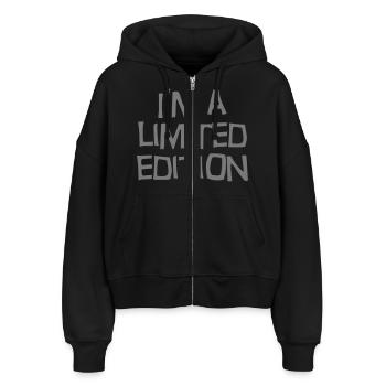 Limited Edition / Quote / Funny / Humor / Citation - Stanley/Stella Boxy Women’s Organic Zip Hoodie Ida - black - Front - AI Model Female 172 light (172cm)