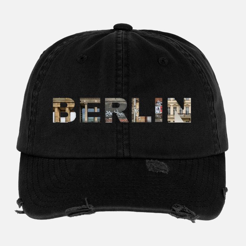 BERLIN – Urban Architectural Lettering Flexfit Vintage Destroyed Cap