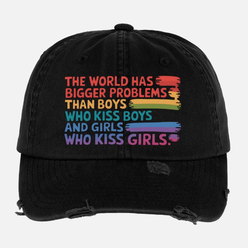 Le monde a des problèmes plus importants - Déclaration LGBTQ Casquette vintage effet usé Flexfit
