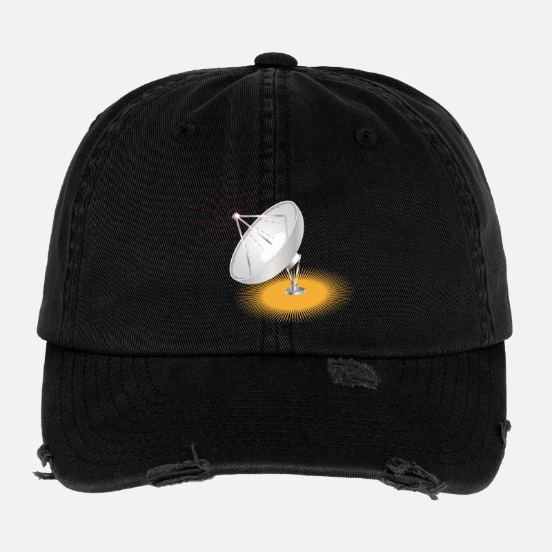 L’antenne parabolique, élément de conception Casquette vintage effet usé Flexfit