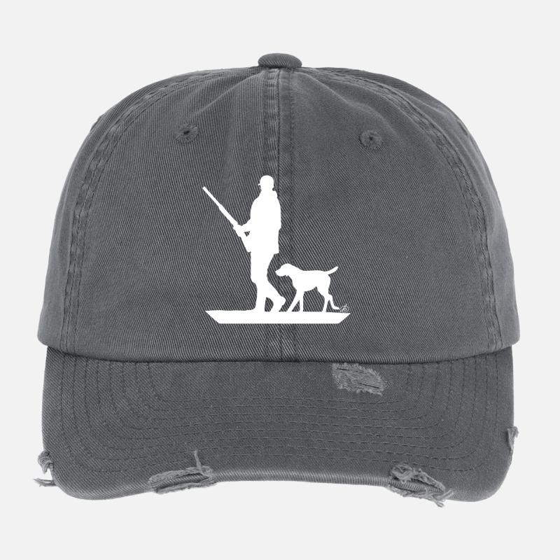 Hunter with hunting dog on the prowl (white) Flexfit Vintage Destroyed Cap