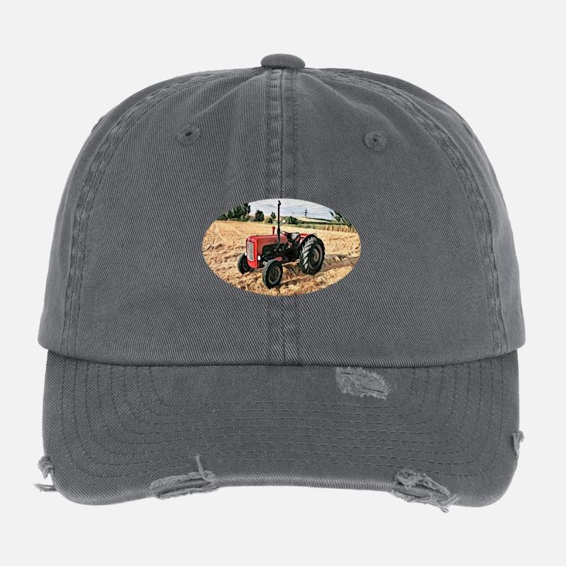 Roter Vintage-Traktor auf Feld Flexfit Vintage Destroyed Cap