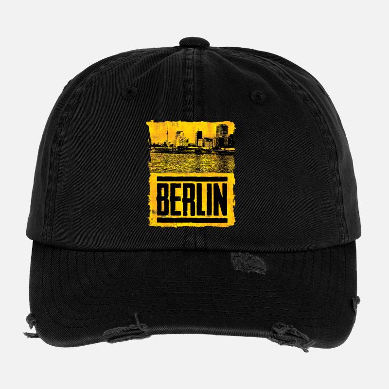 Berliner Skyline im Retro Style Flexfit Vintage Destroyed Cap