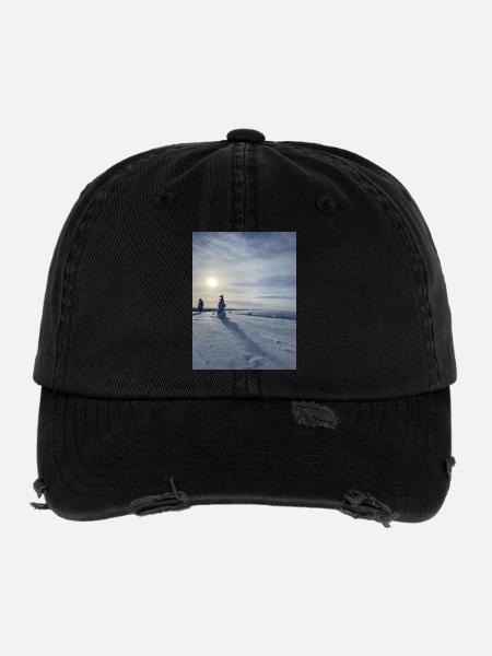Winterlandschaft in der Sonne - Flexfit Vintage Destroyed Cap - Schwarz - Vorne