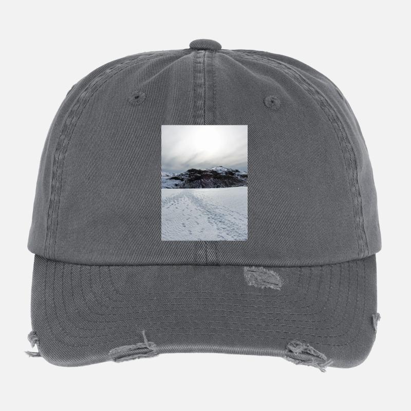 Schneebedeckter Horizont unter blasser Sonne Flexfit Vintage Destroyed Cap