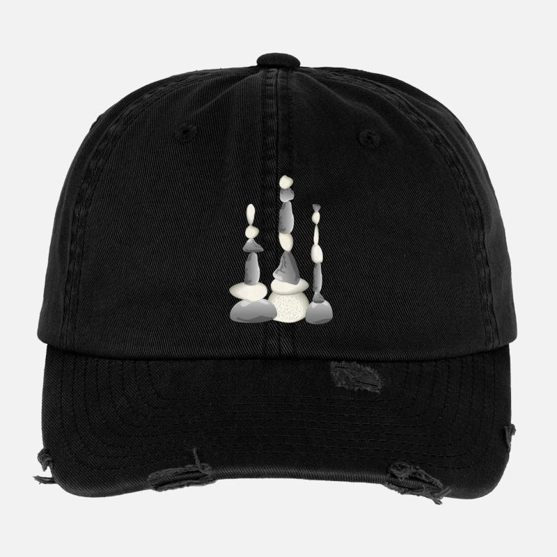Drei Balancier-Steintürme im Zen-Stil Flexfit Vintage Destroyed Cap