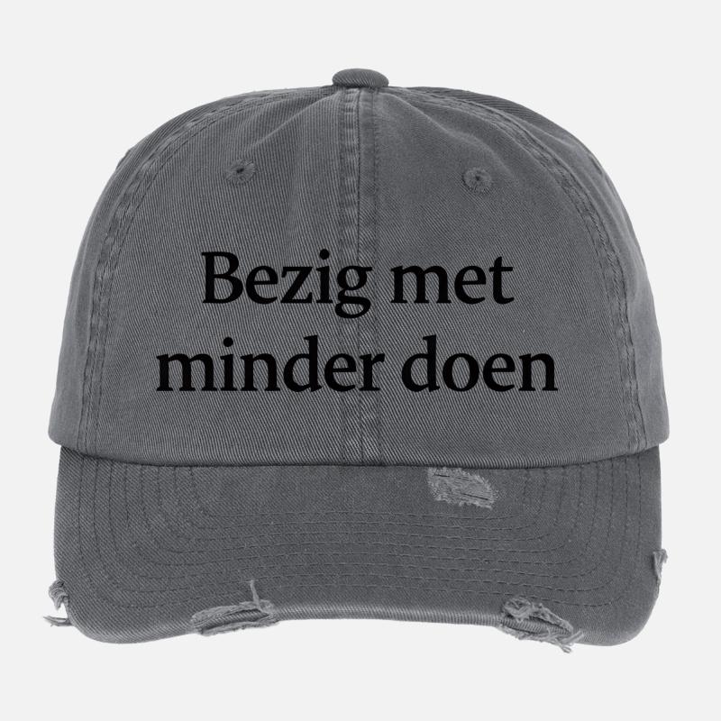 Faire moins – Conception de texte tendance Casquette vintage effet usé Flexfit