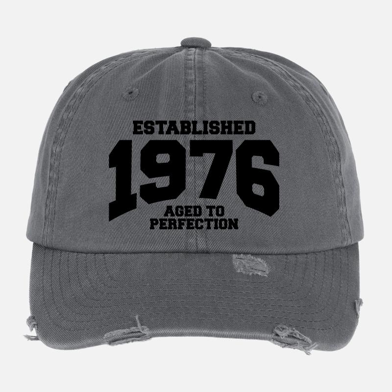 aged to perfection established 1976 (de) Flexfit Vintage Destroyed Cap