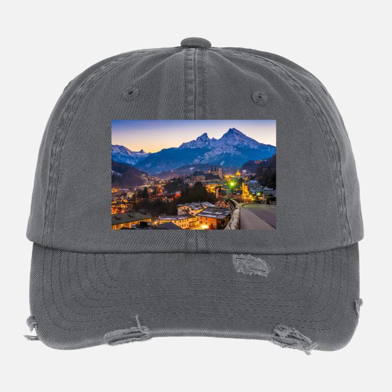 Berchtesgaden with Watzmann Flexfit Vintage Destroyed Cap
