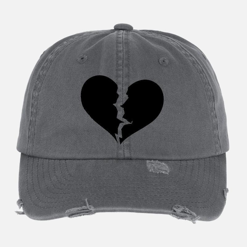 Gebrochenes Herz, broken heart Flexfit Vintage Destroyed Cap