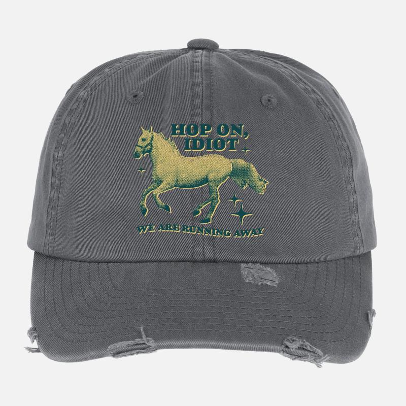 Hop On, Idiot - Conception de cheval amusante Casquette vintage effet usé Flexfit