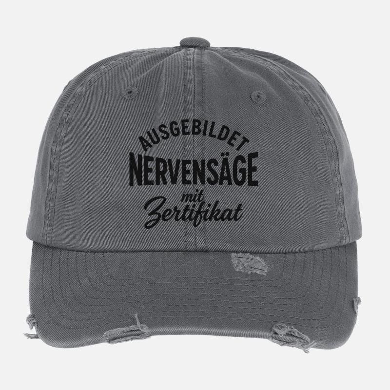 Ausgebildet zur Nervensäge Flexfit Vintage Destroyed Cap