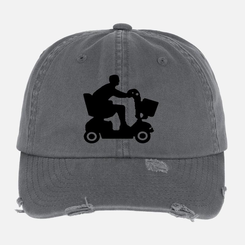 Bild von behinderten Menschen im Elektromobil # Flexfit Vintage Destroyed Cap